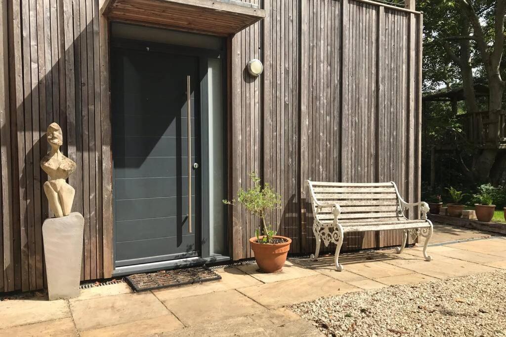 Appartamento Garden Hideaway, Self-Contained, Edge Of Bath Esterno foto