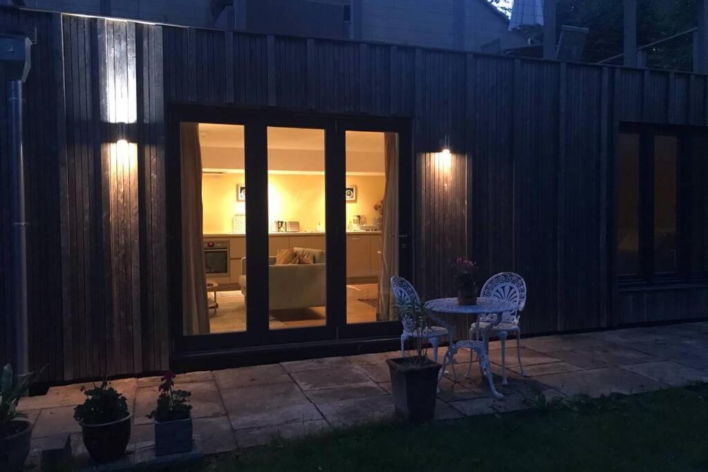 Appartamento Garden Hideaway, Self-Contained, Edge Of Bath Esterno foto