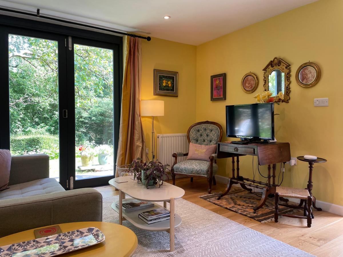 Appartamento Garden Hideaway, Self-Contained, Edge Of Bath Esterno foto