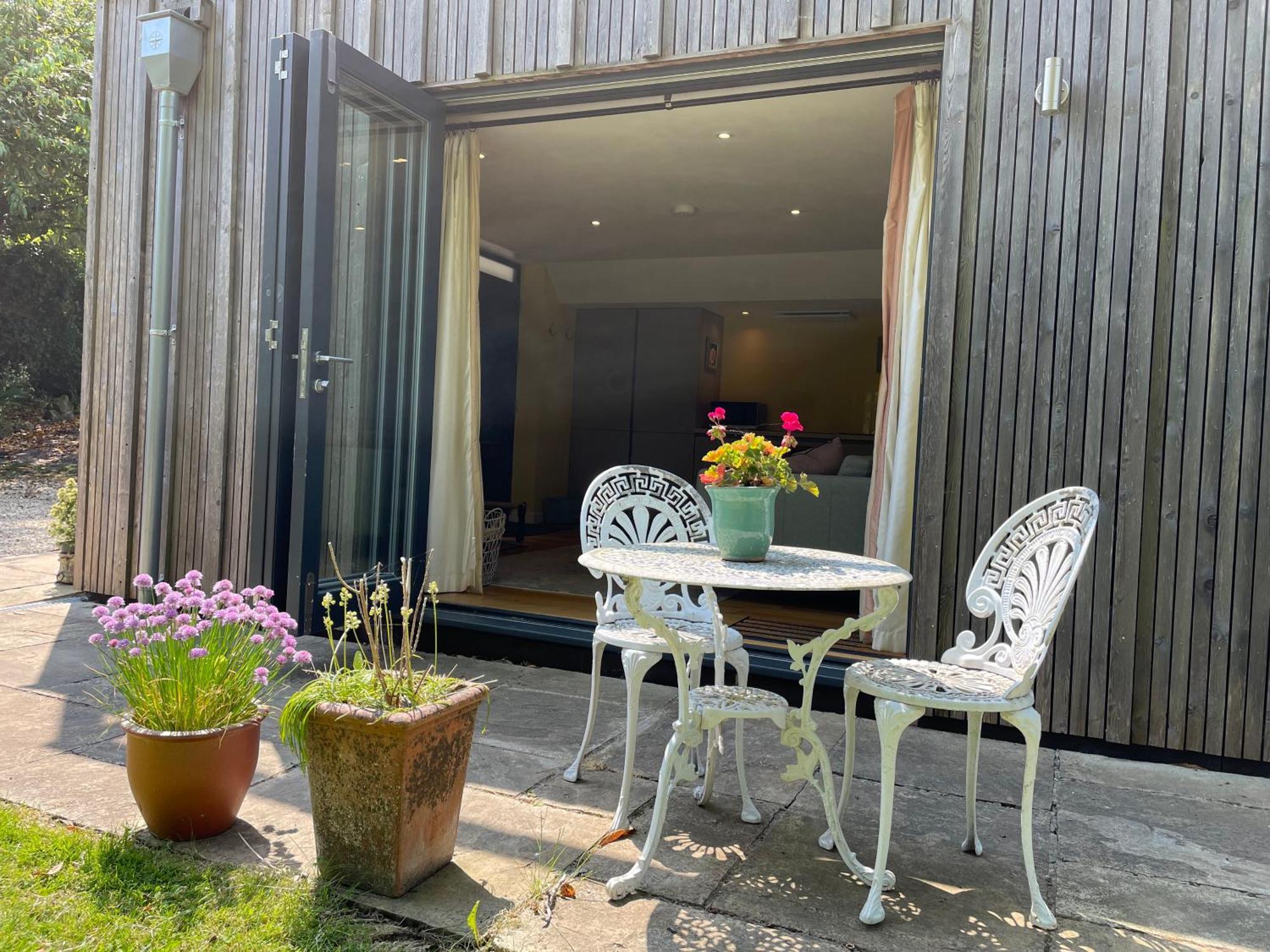 Appartamento Garden Hideaway, Self-Contained, Edge Of Bath Esterno foto